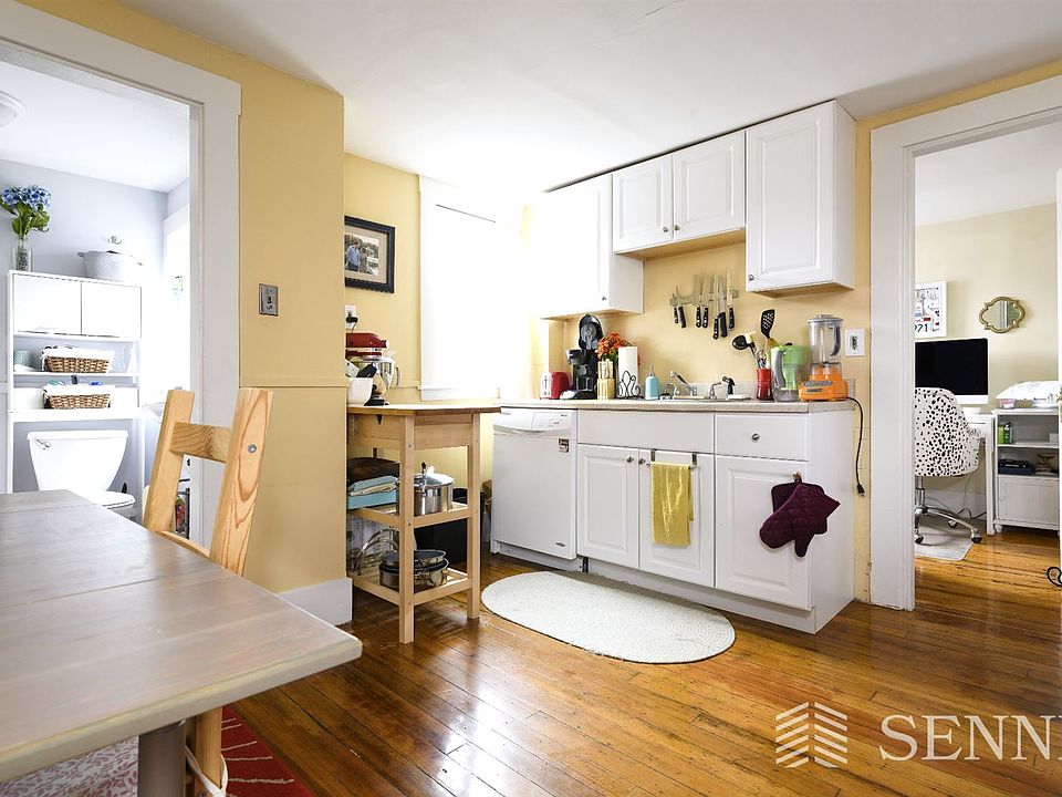 195 Hampshire St. #3 Cambridge Unit Photo 1