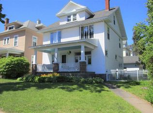 729 Pine St, Marquette, MI 49855