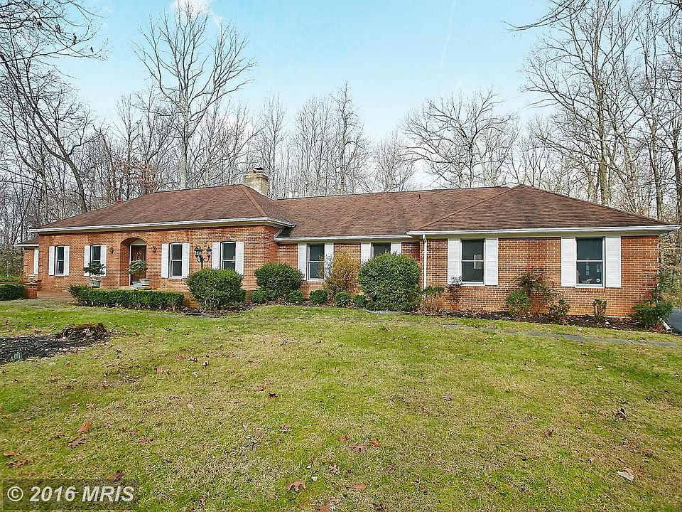 1st image of 11104 Corobon Ln