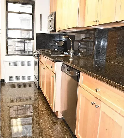 570 Fort Washington Ave #36A — Photo 3