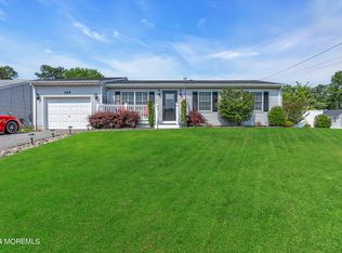 154 Mizzen Rd, Brick, NJ 08723