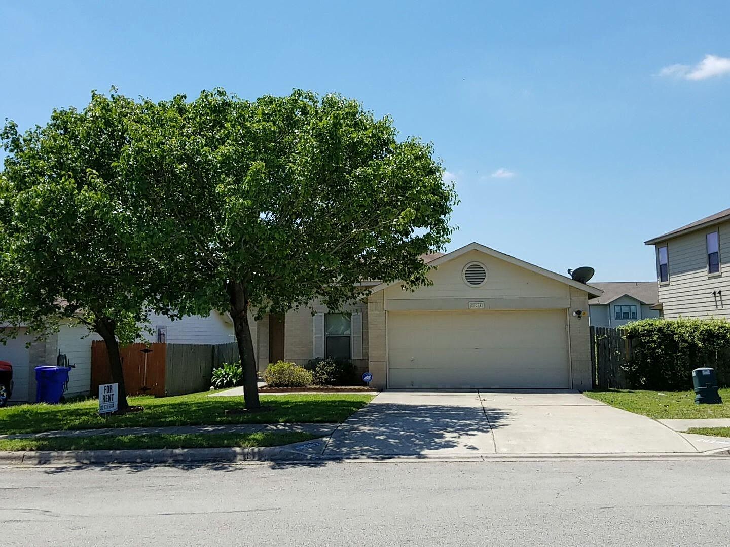 202 Blanco Woods Blvd, Elgin, TX 78621 Zillow