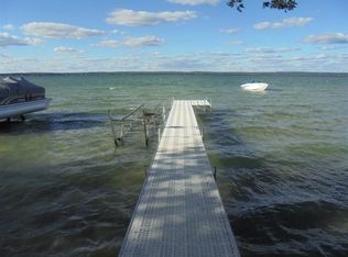 104 Ray St, Roscommon, MI 48653