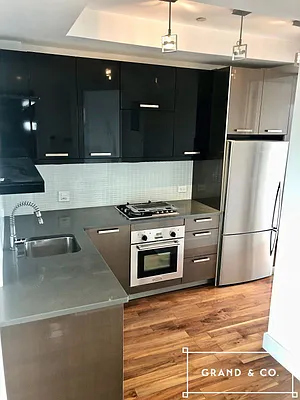 Rented by Grand & Co. | media 30