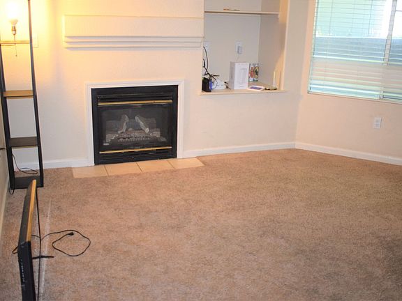 2nd image of 5201 Laguna Oaks Dr Unit 17