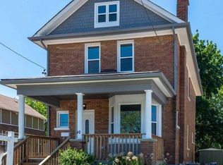 90 Park Rd S, Oshawa, ON L1J 4G9