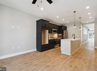 1631 N Cadwallader St, Philadelphia, PA 19122