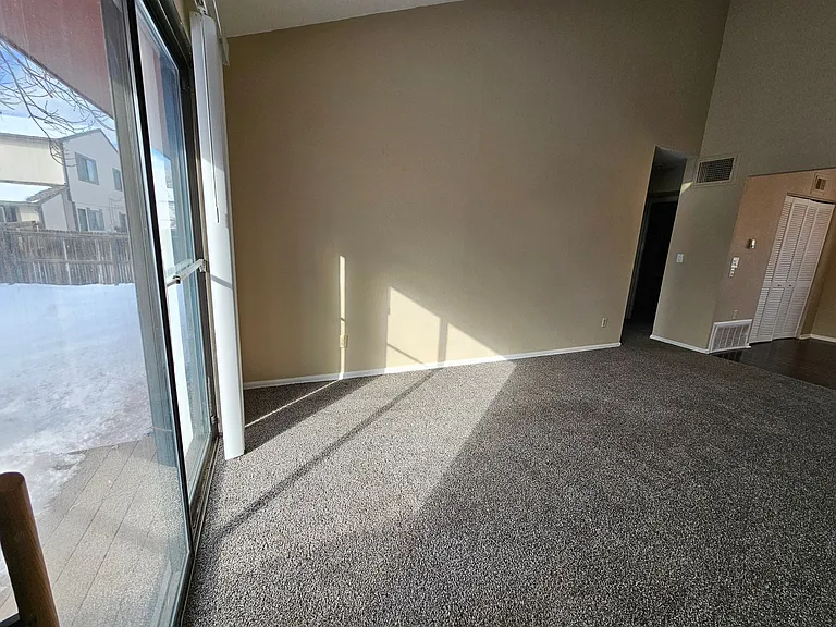 460 S Fenton St — Photo 10