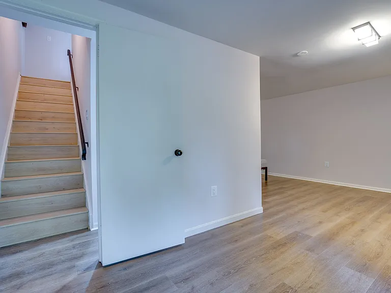 14582 Truro Parish Ct — Photo 2