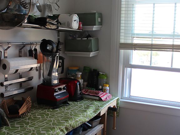 5th image of 5001 10th St S APT 6