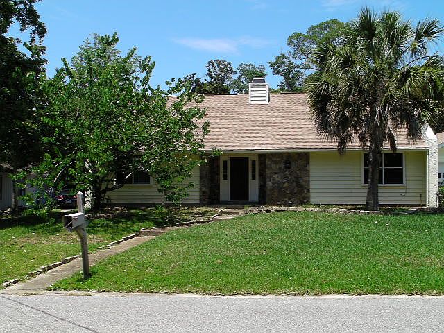 1st image of 3 Misty Water Ln