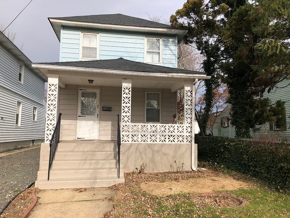 2nd image of 708-5 15th Ave