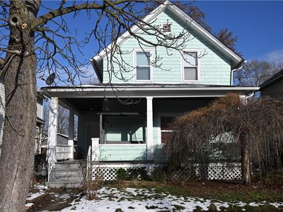 241 8th St, Elyria, OH, 44035