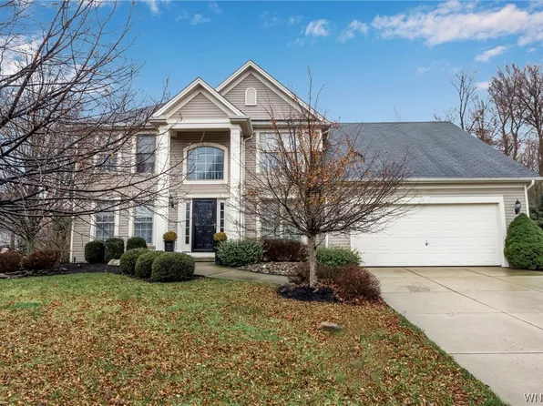 9012 Shannon Ct, Clarence Center, NY 14032