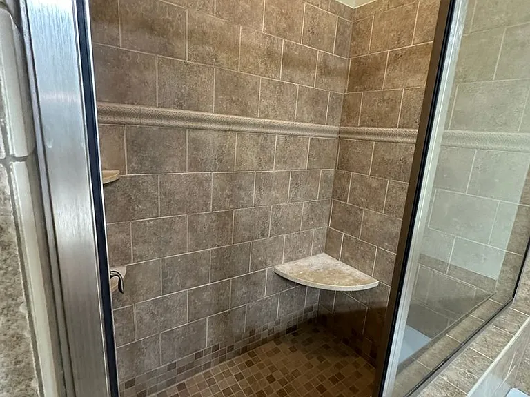 340 Clearwater Hbr — Photo 17