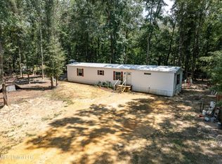 12 Cascio Taormina Rd, Seminary, MS 39479