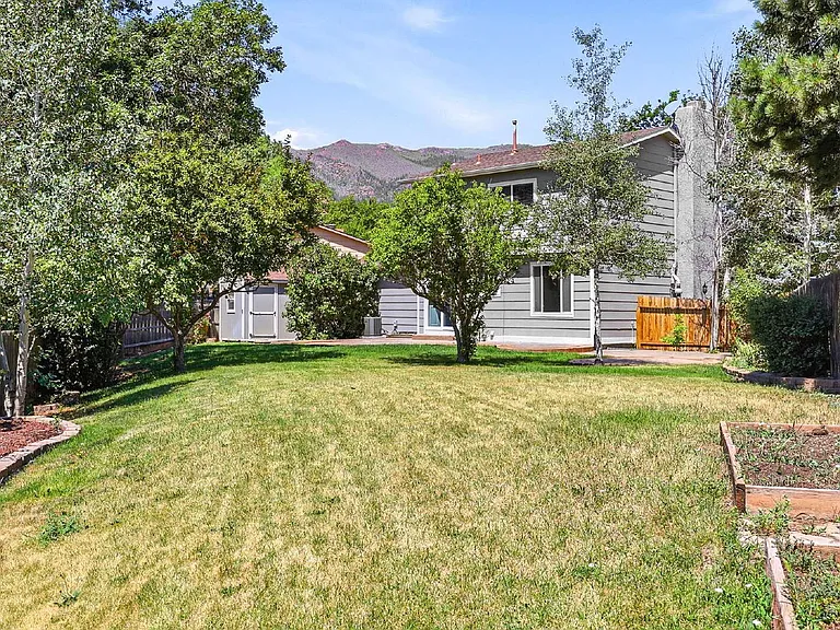 2115 Golden Barrel Ct — Photo 24