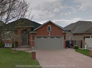 2289 Randolph Ave, Windsor, ON N9B 3V8