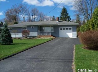 209 Stanton Dr, Syracuse, NY 13214