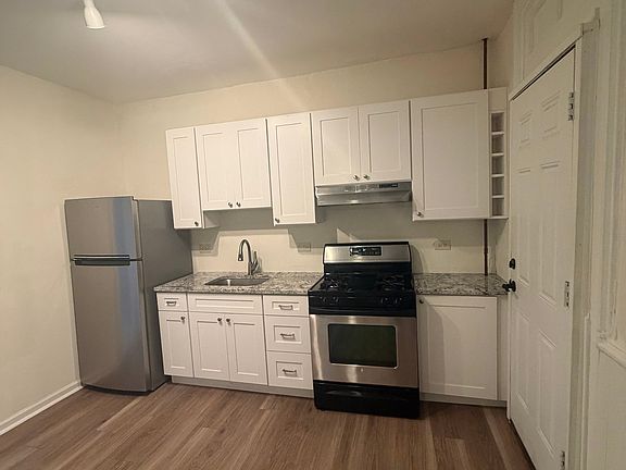 2nd image of 1851 S Allport St #G