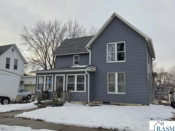 620 S Main St, Blue Earth, MN 56013