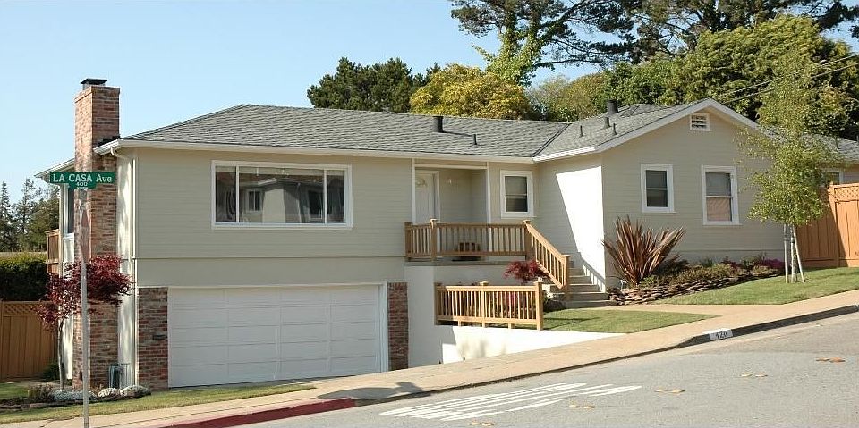 1st image of 420 La Casa Ave