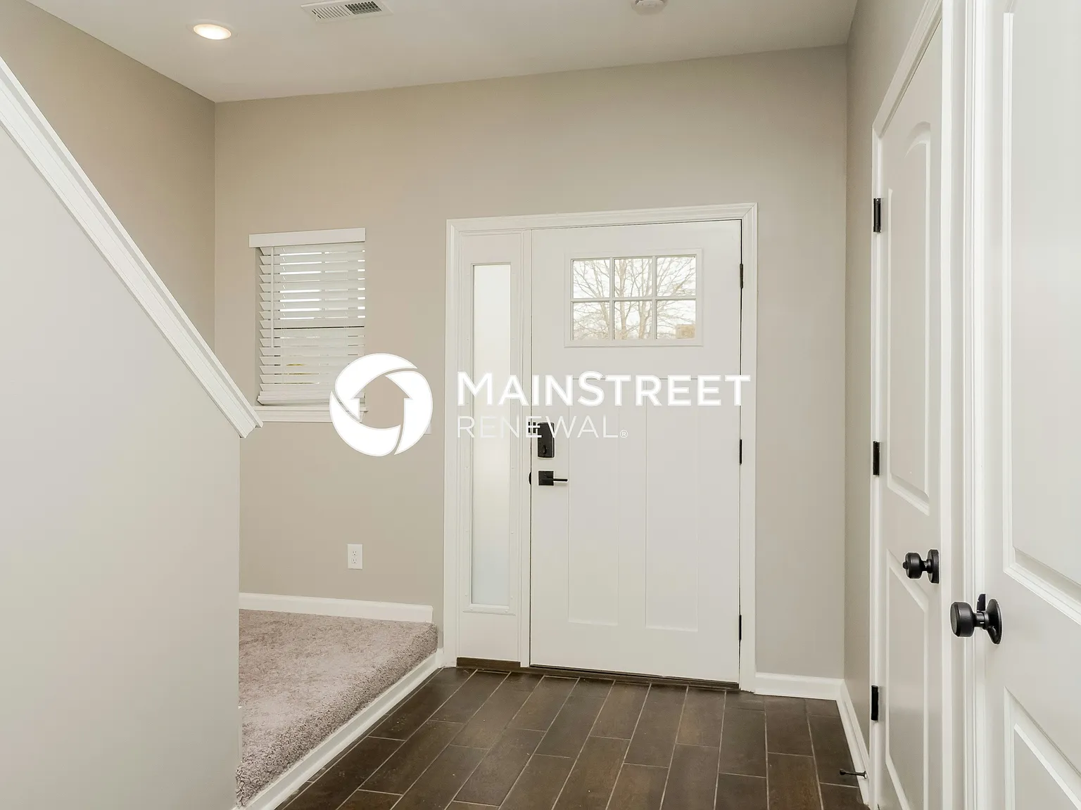 2068 Steamboat Way — Photo 4