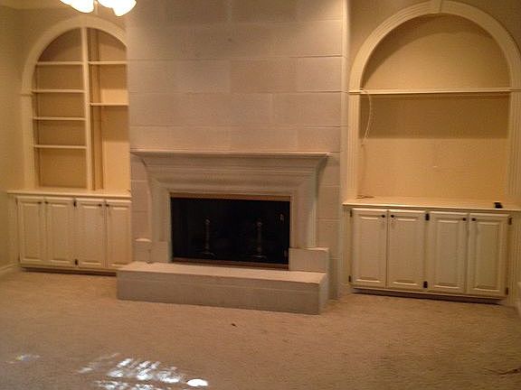 3rd image of 4012 Pinecreek Dr