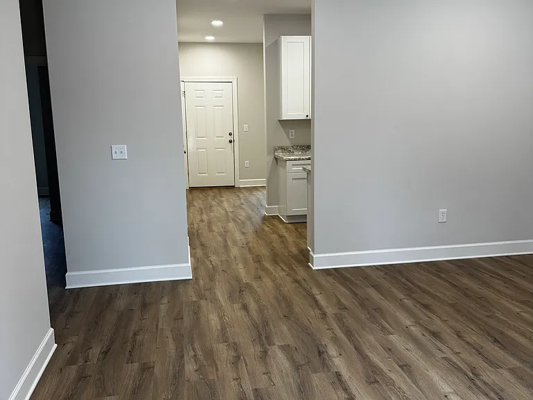 1450 Lee Stokes Rd — Photo 9