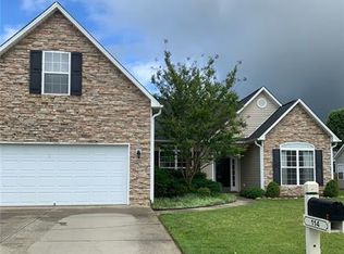 114 W Hiawassee Rd, Fletcher, NC 28732