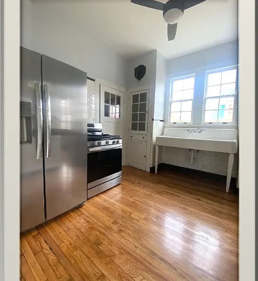 2820 Dublin St — Photo 2