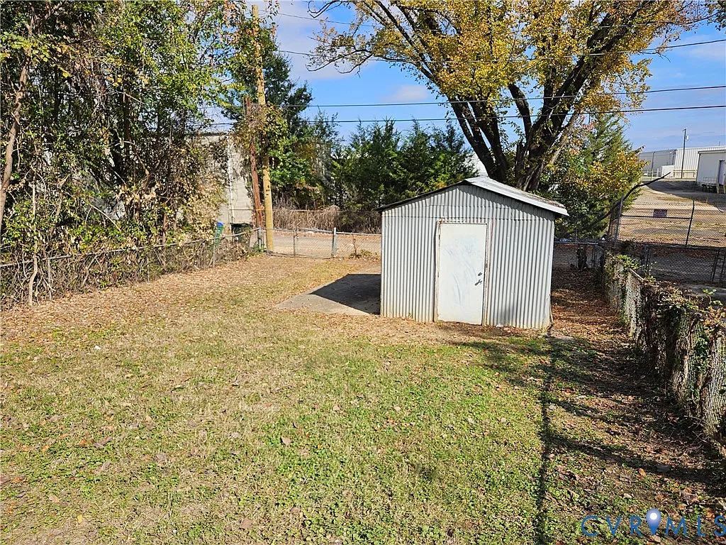 2 bed, 1.0 bath, 792 sqft, $1,500 — Photo 3