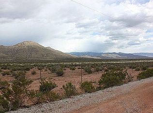 367 Mountain Meadows Rd, Tularosa, NM 88352