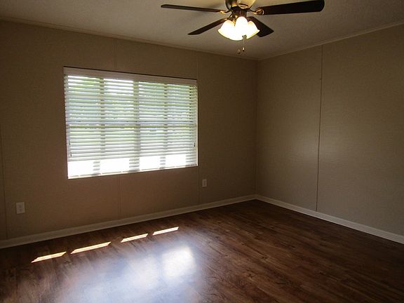 4th image of 1516 Gulf Ave