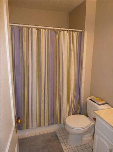 2nd Floor Bathroom