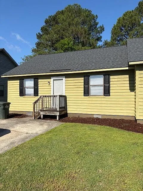 203 Windham Rd
