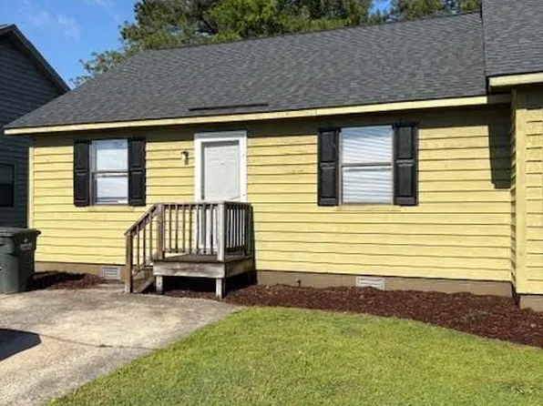 203 Windham Rd, Greenville, NC 27834