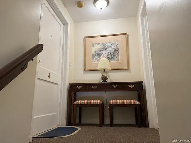 48 Reservoir Ave — Photo 2