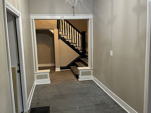 5th image of 820 Cleveland Ave #3