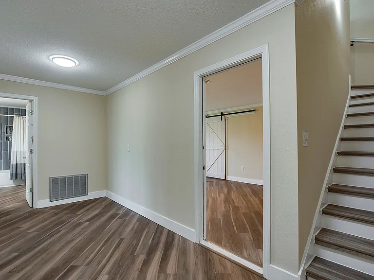 310 Dilegwa Way — Photo 27