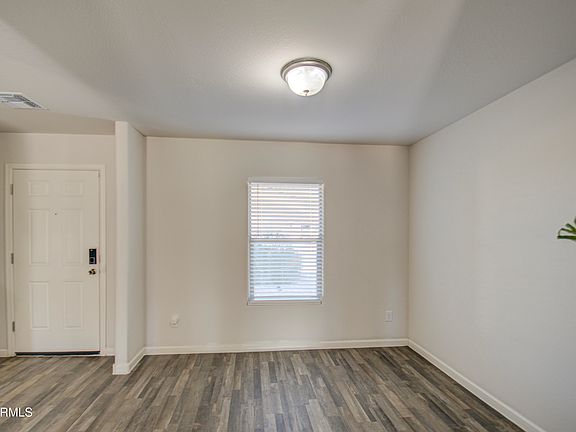 4th image of 227 W BOBCAT Court