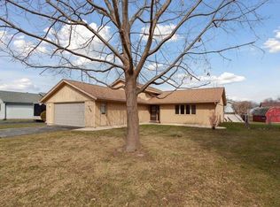 1404 14th Ave, Belvidere, IL 61008