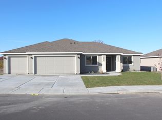 6014 Kent Ln, Pasco, WA 99301