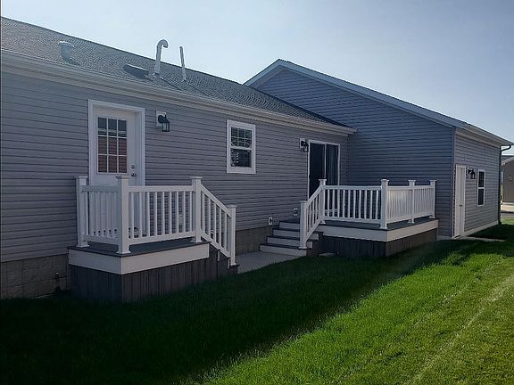 2nd image of 5229 Woodberry Ln