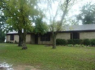 620 Lakeview Dr, Grapeland, TX 75844