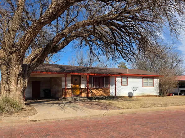 1004 Gober St, Paducah, TX 79248