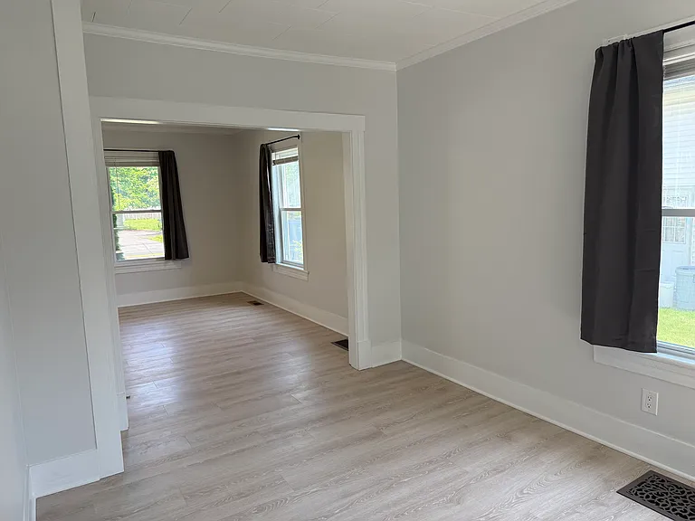 54 Holyoke St — Photo 5