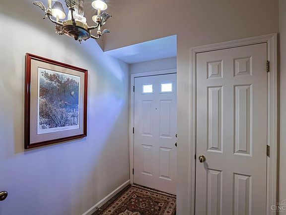 5th image of 1603 E McMillan Ave #D