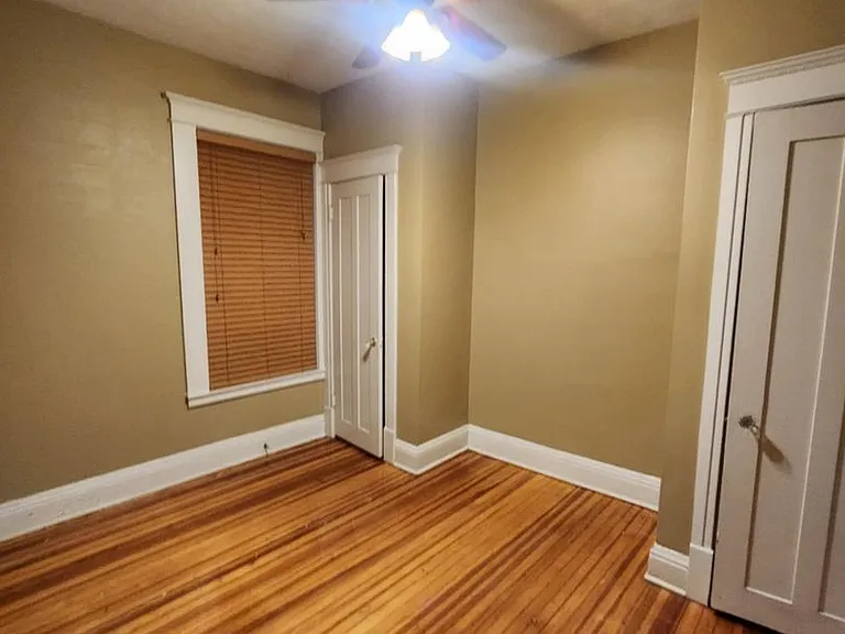 566 S 26th Ave — Photo 10