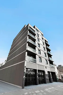 Rented by Modern Spaces | media 8